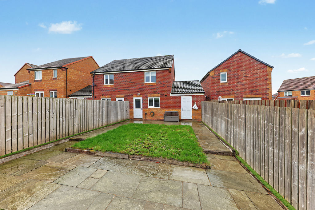 Colliers Way Holmewood